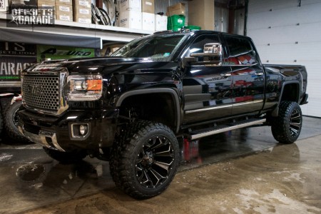 2016 GMC Sierra 2500 HD Fuel Assault Toyo Open Country Mt